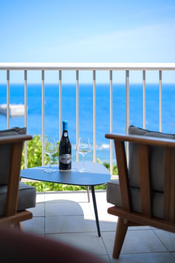 Proche Monaco, Vue Et Acces A La Saint-Antoine (Alpes-Maritimes)