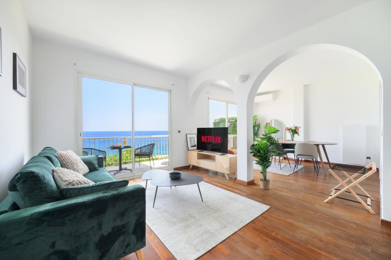 Proche Monaco, Vue Et Acces A La *