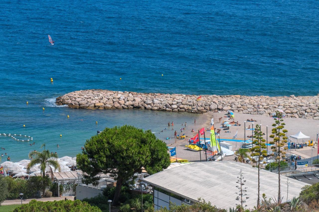 Proche Monaco, Vue Et Acces A La